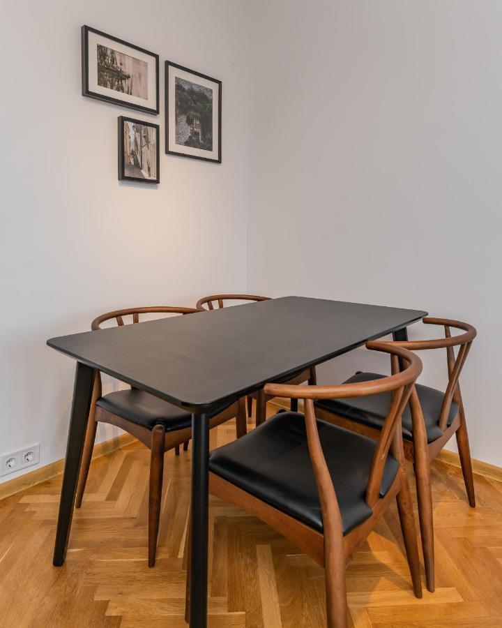 Industrial 2-bdr Flat By The National Stadium Apartment Sofia