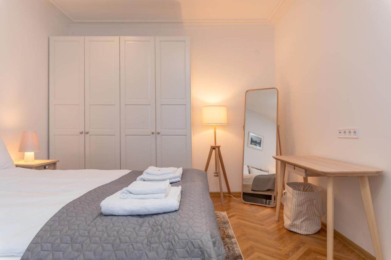 Industrial 2-bdr Flat By The National Stadium Apartment *